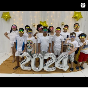 Feliz Ano Novo - Alunos Integral